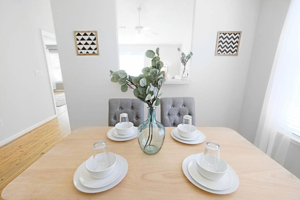 The Cozy Hearth Escape Here Martinez Exterior foto